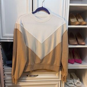 Abercrombie & Fitch Cream and Tan Chevron Sweater